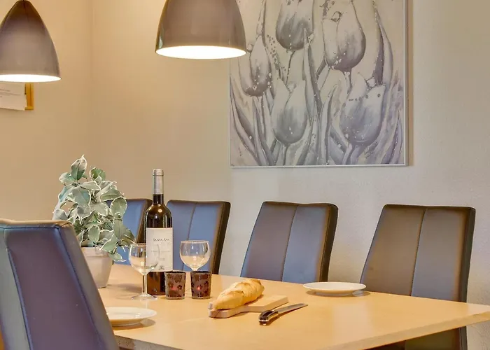 Fausta - 150m To The Fjord By Interhome Nyaraló *