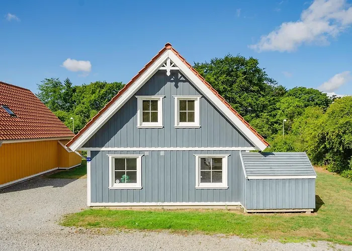 Fausta - 150m To The Fjord By Interhome